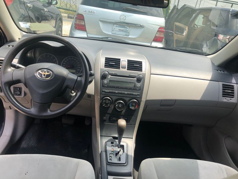 Thumbnail 6 of 2011 Toyota Corolla
